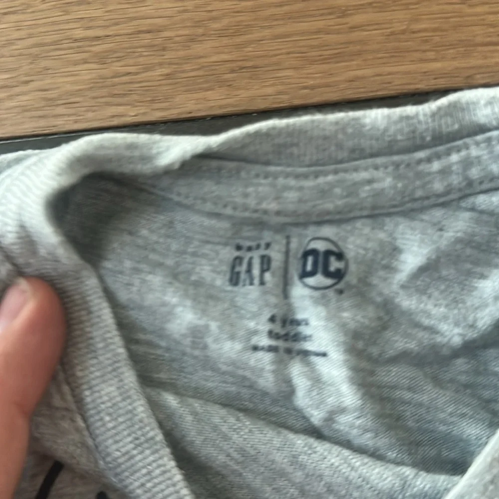 Baby Gap Superhero Graphic Kids T-Shirt - Gray 4Y